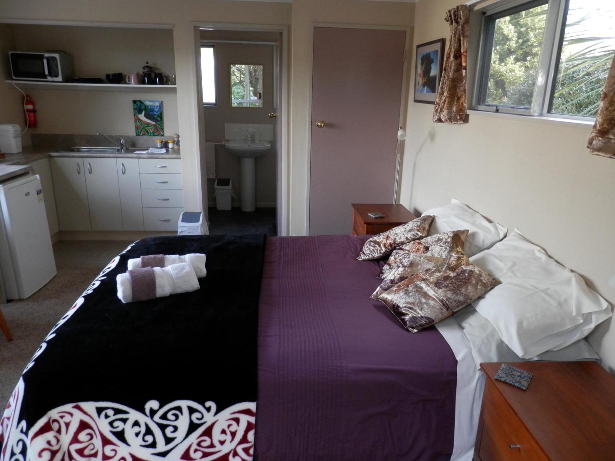 Papatowai Kereru Cabin Exterior photo